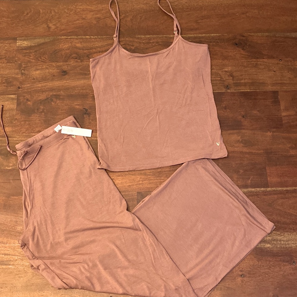Victorias Secret mauve wide leg sleep pants size M NWT with matching tank size S